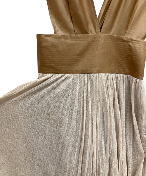 muller of yoshiokubo（ミュラーオブヨシオクボ）muller of yoshiokubo (ミュラーオブヨシオクボ) may GROSSY PLEATS SKIRTS ベージュ サイズ:36の古着・服飾アイテム