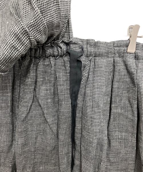 si-si-si comfort（スースースーコンフォート）si-si-si comfort (スースースーコンフォート) リネンキュロットパンツ グレー サイズ:38の古着・服飾アイテム