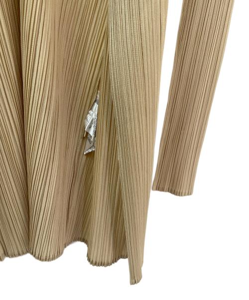 PLEATS PLEASE（プリーツプリーズ）PLEATS PLEASE (プリーツプリーズ) プリーツカーディガン ベージュ サイズ:3の古着・服飾アイテム