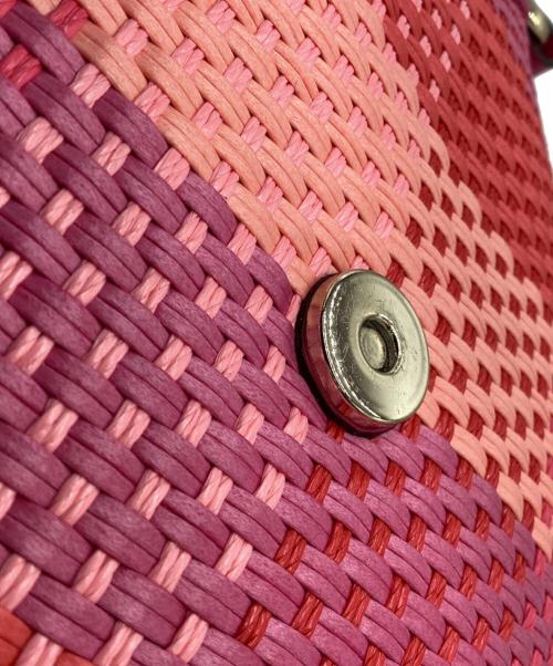 Kate Spade（ケイトスペード）Kate Spade (ケイトスペード) リーガンウーヴンストローバケットバッグ ピンク サイズ:下記参照の古着・服飾アイテム