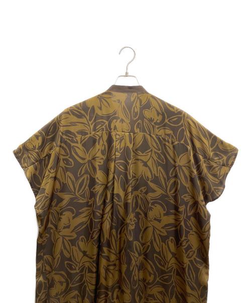 自由区（ジユウク）自由区 (ジユウク) 【洗える】モノトーンフラワープリント ワンピース コッパー×ブラウン サイズ:38の古着・服飾アイテム