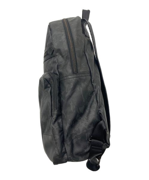 Vivienne Westwood（ヴィヴィアンウエストウッド）Vivienne Westwood (ヴィヴィアンウエストウッド) リュック ブラックの古着・服飾アイテム