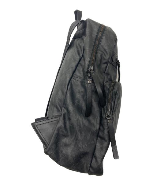 Vivienne Westwood（ヴィヴィアンウエストウッド）Vivienne Westwood (ヴィヴィアンウエストウッド) リュック ブラックの古着・服飾アイテム