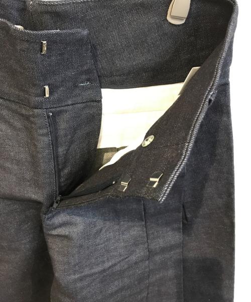 STUDIO NICHOLSON（スタジオ ニコルソン）STUDIO NICHOLSON (スタジオ ニコルソン) WILSONタックボリュームデニムパンツ インディゴ サイズ:1 未使用品の古着・服飾アイテム