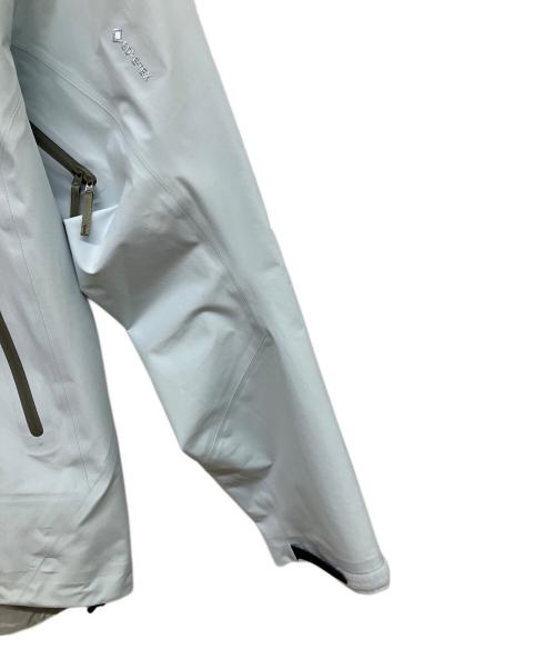 ARC'TERYX（アークテリクス）ARC'TERYX (アークテリクス) Beta LT Jacket Ether サイズ:SIZE Lの古着・服飾アイテム