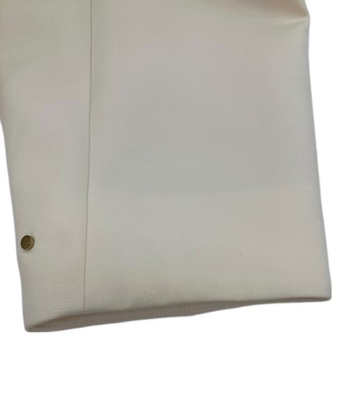 ROPE（ロペ）ROPE (ロペ) きれいめフォルムブルゾン　ジップアップジャケット アイボリー サイズ:38の古着・服飾アイテム