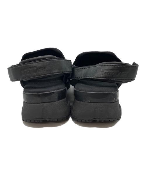 ISAMU KATAYAMA BACKLASH（イサムカタヤマ・バックラッシュ）ISAMU KATAYAMA BACKLASH (イサムカタヤマ・バックラッシュ) シープヌバックストレッチ スポーツサンダル ブラック サイズ:Ｓの古着・服飾アイテム