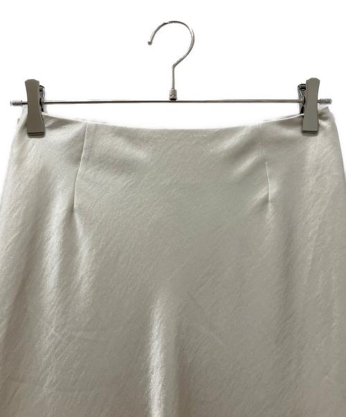 IENA（イエナ）IENA (イエナ) ダブルサテンスカート ホワイト サイズ:38の古着・服飾アイテム