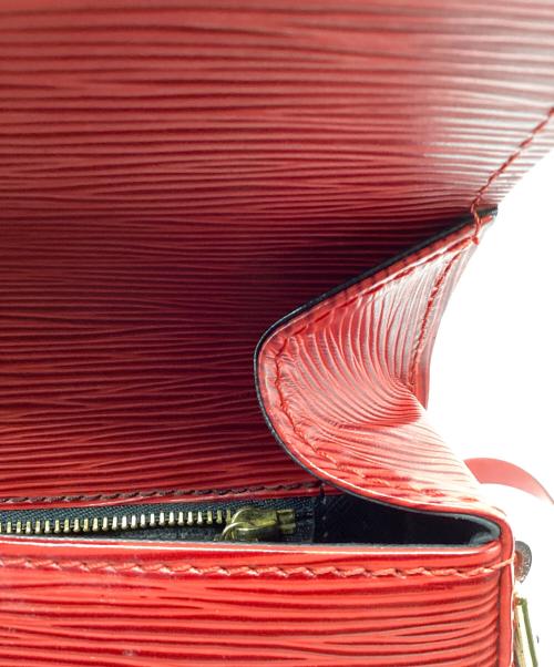 LOUIS VUITTON（ルイ ヴィトン）LOUIS VUITTON (ルイ ヴィトン) ショルダーバッグ レッドの古着・服飾アイテム