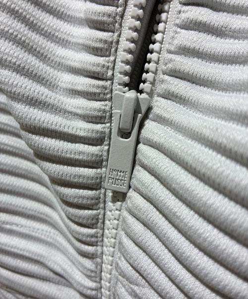 HOMME PLISSE ISSEY MIYAKE（オム プリッセ イッセイ ミヤケ）HOMME PLISSE ISSEY MIYAKE (オム プリッセ イッセイ ミヤケ) THREE BY SIX プリーツスカート グレー サイズ:Freeの古着・服飾アイテム