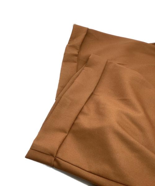 soerte（ソエルテ）soerte (ソエルテ) ワイドストレートパンツ ブラウン サイズ:SIZE 2の古着・服飾アイテム