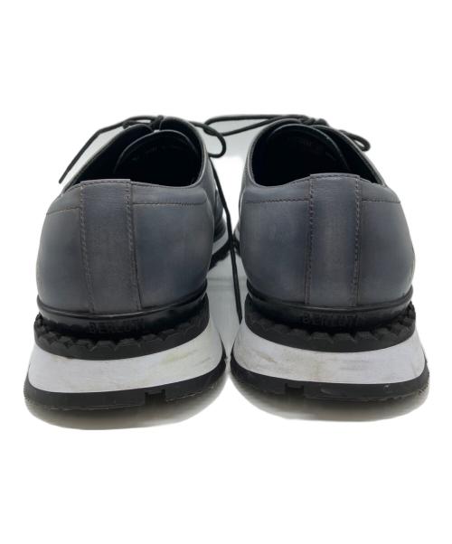 Berluti（ベルルッティ）Berluti (ベルルッティ) ファストトラック スクリットレザースニーカー グレー サイズ:9 1/2の古着・服飾アイテム