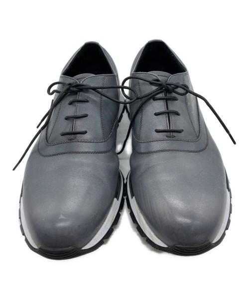 Berluti（ベルルッティ）Berluti (ベルルッティ) ファストトラック スクリットレザースニーカー グレー サイズ:9 1/2の古着・服飾アイテム