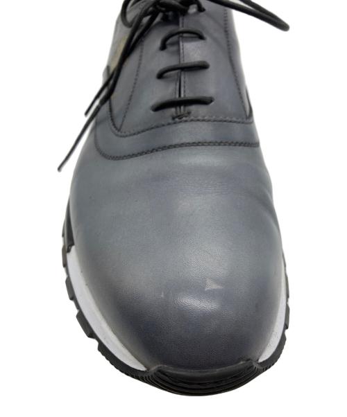 Berluti（ベルルッティ）Berluti (ベルルッティ) ファストトラック スクリットレザースニーカー グレー サイズ:9 1/2の古着・服飾アイテム