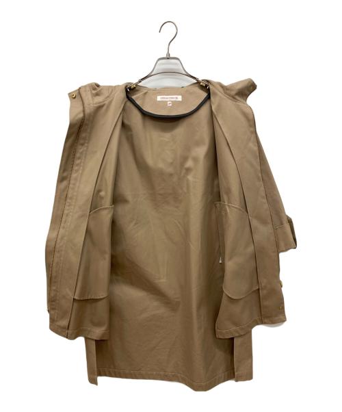 DRESSTERIOR（ドレステリア）DRESSTERIOR (ドレステリア) Aラインフーデッドブルゾン ベージュ サイズ:36の古着・服飾アイテム