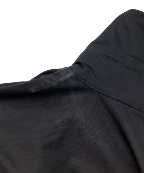 DROLE DE MONSIEUR（ドロール ド ムッシュ）DROLE DE MONSIEUR (ドロール ド ムッシュ) Flower Slogan コーチジャケット ブラック サイズ:Lの古着・服飾アイテム