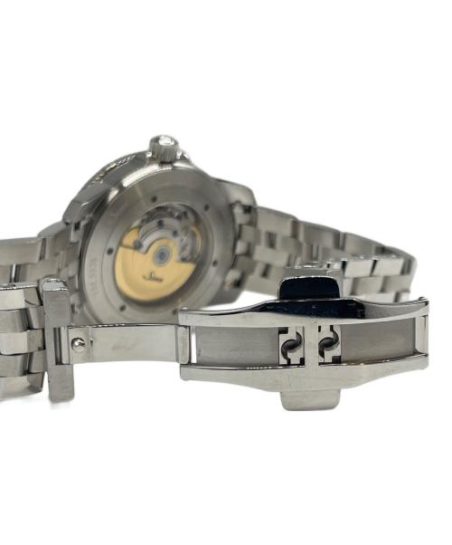 Sinn（シン）Sinn (シン) 104.ST.SA.IW パイロットウォッチ104シリーズ Ref.104.5936 白文字盤 サイズ:41mm/19.0cmの古着・服飾アイテム