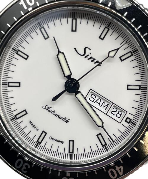 Sinn（シン）Sinn (シン) 104.ST.SA.IW パイロットウォッチ104シリーズ Ref.104.5936 白文字盤 サイズ:41mm/19.0cmの古着・服飾アイテム