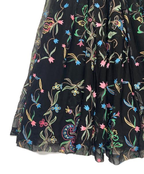 TAO COMME des GARCONS（タオ コムデギャルソン）TAO COMME des GARCONS (タオ コムデギャルソン) フラワープリントシアースカート ブラック サイズ:SIZE Sの古着・服飾アイテム