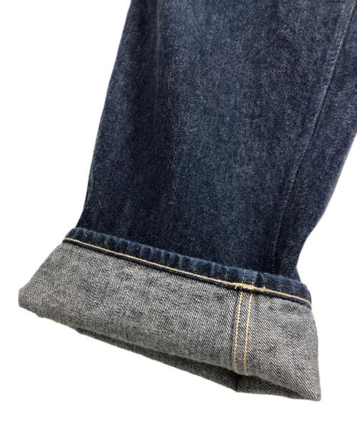 COMOLI（コモリ）COMOLI (コモリ) デニムベルテッドパンツ インディゴ サイズ:3の古着・服飾アイテム