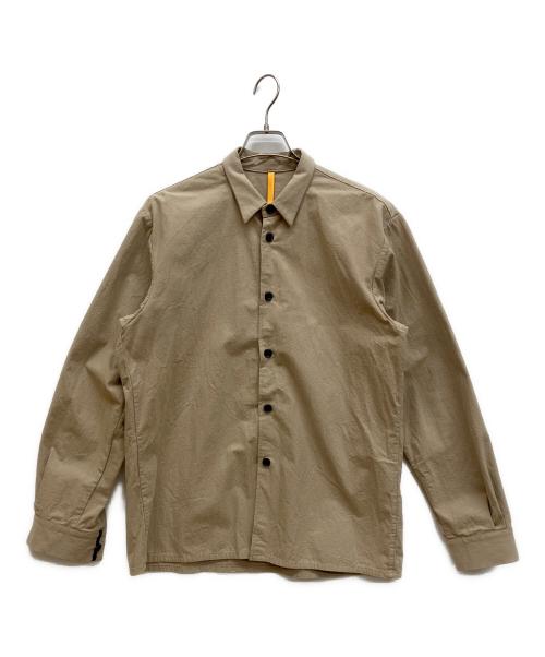 man-tle（マントル）MAN-TLE (マントル) レギュラーシャツ ベージュ サイズ:Ｓの古着・服飾アイテム