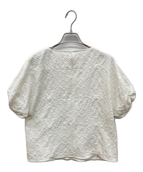 BALLSEY（ボールジィ）BALLSEY (ボールジィ) フラワージャカード ツイストスリーブブラウス ホワイト サイズ:36の古着・服飾アイテム