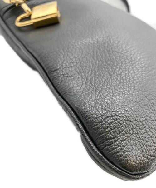 LOEWE（ロエベ）LOEWE (ロエベ) アナグラムショルダーバッグ ブラックの古着・服飾アイテム