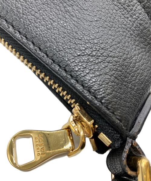 LOEWE（ロエベ）LOEWE (ロエベ) アナグラムショルダーバッグ ブラックの古着・服飾アイテム