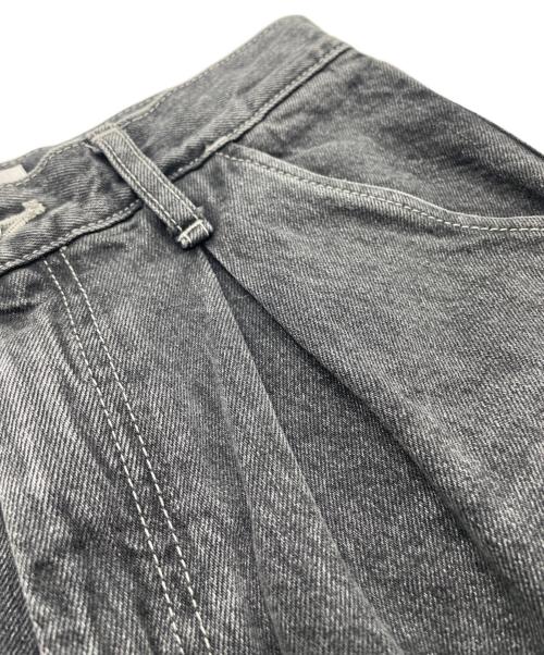 UNGRID（アングリッド）UNGRID (アングリッド) ウエストタックカーブデニム グレー サイズ:W24の古着・服飾アイテム