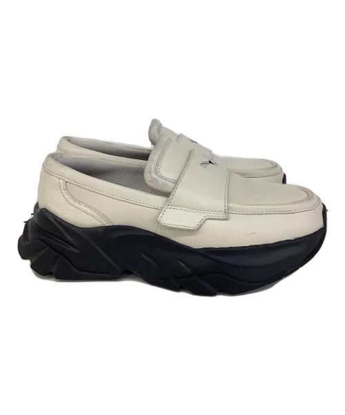 PUMA（プーマ）PUMA (プーマ) LOAFYR WNS ALPINE SNOW　ローファー　アルパイン スノー アイボリー サイズ:23の古着・服飾アイテム