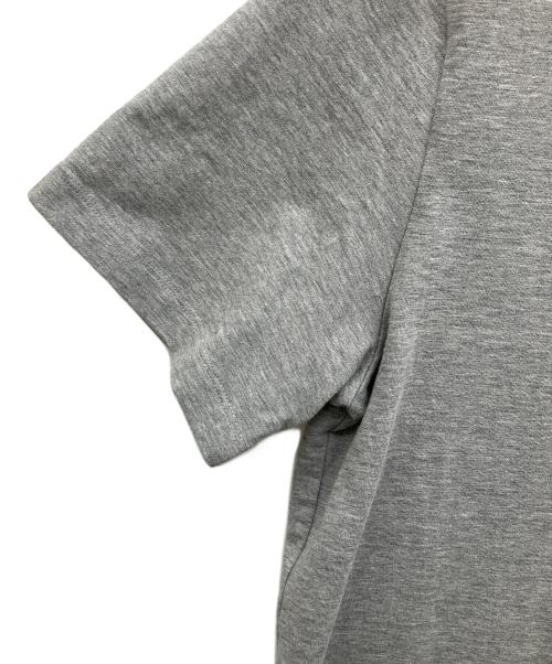 Thom Browne（トムブラウン）Thom Browne (トムブラウン) ジャージー リラックス サイドスリット Tシャツ グレー サイズ:2の古着・服飾アイテム