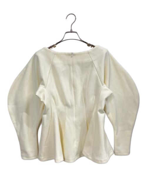 maison de dolce（メゾンドドルチェ）maison de dolce (メゾンドドルチェ) Wニットシェイプトップス アイボリー サイズ:FREEの古着・服飾アイテム