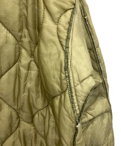 WINFIELD MFG（ウィンフィールド）WINFIELD MFG (ウィンフィールド) キルティングコート オリーブ サイズ:XSの古着・服飾アイテム