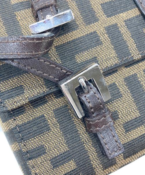 FENDI（フェンディ）FENDI (フェンディ) スクエアハンドバッグ ブラウンの古着・服飾アイテム