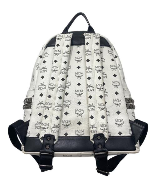 MCM（エムシーエム）MCM (エムシーエム) サイドスタッズリュック ホワイトの古着・服飾アイテム