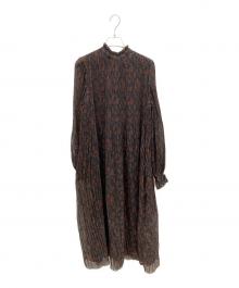 GANNI（ガニー）の古着「Pleated Georgette Dress」｜ブラック
