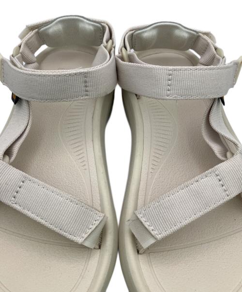 TEVA（テバ）TEVA (テバ) HURRICANE XLT2 AMPSOLE ベージュ サイズ:23の古着・服飾アイテム