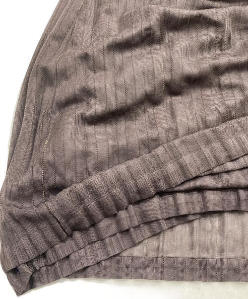 ISSEY MIYAKE（イッセイミヤケ）ISSEY MIYAKE (イッセイミヤケ) ラメプリーツノースリーブワンピース ブラウン サイズ:2の古着・服飾アイテム