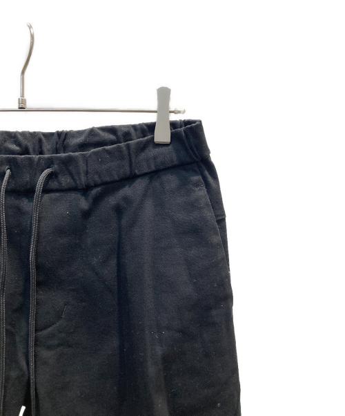 ATTACHMENT（アタッチメント）ATTACHMENT (アタッチメント) ラバーストレッチツイル 3Dパンツ ブラック サイズ:４の古着・服飾アイテム