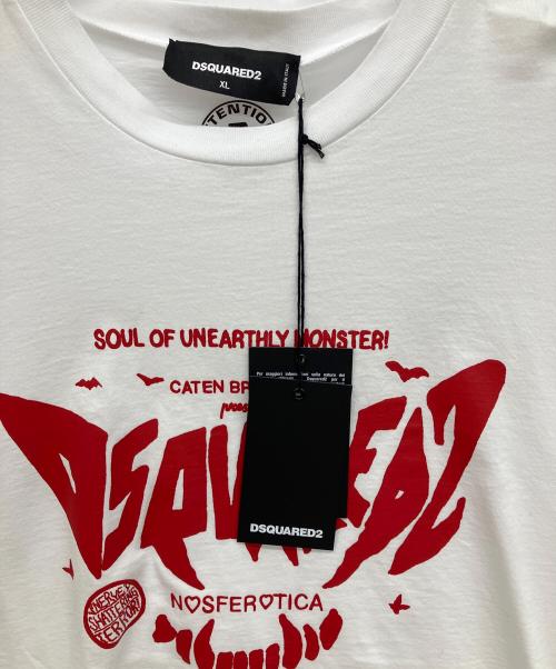 DSQUARED2（ディースクエアード）DSQUARED2 (ディースクエアード) Tシャツ ホワイト×レッド サイズ:XLの古着・服飾アイテム