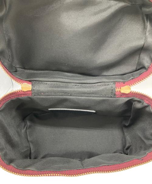 AULENTTI（オウレンティ）AULENTTI (オウレンティ) キルティングバニティショルダーバッグ パープルの古着・服飾アイテム