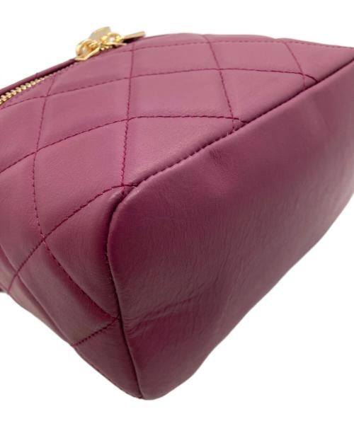 AULENTTI（オウレンティ）AULENTTI (オウレンティ) キルティングバニティショルダーバッグ パープルの古着・服飾アイテム