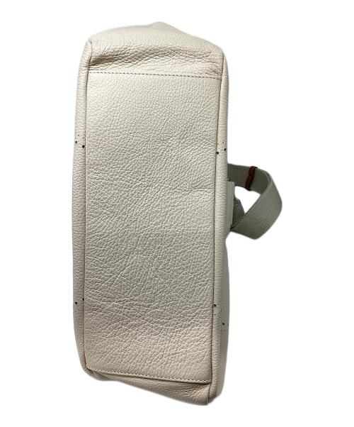 GIANNI CHIARINI（ジャンニ キアリーニ）GIANNI CHIARINI (ジャンニ キアリーニ) 2WAYレザートートバッグ アイボリーの古着・服飾アイテム