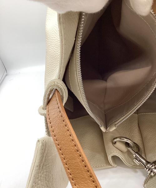 GIANNI CHIARINI（ジャンニ キアリーニ）GIANNI CHIARINI (ジャンニ キアリーニ) 2WAYレザートートバッグ アイボリーの古着・服飾アイテム