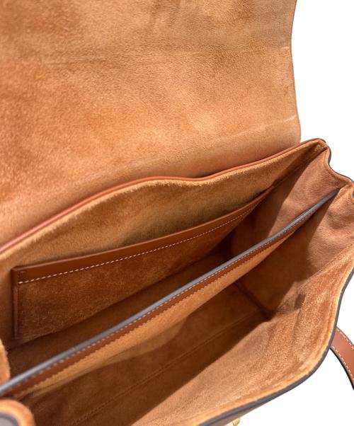 CELINE（セリーヌ）CELINE (セリーヌ) ソフト16 (セーズ) ミディアム タン サイズ:ミディアムの古着・服飾アイテム