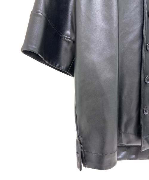 DOLCE & GABBANA（ドルチェ＆ガッバーナ）DOLCE & GABBANA (ドルチェ＆ガッバーナ) フェイクレザーハワイアンシャツ ブラック サイズ:40の古着・服飾アイテム