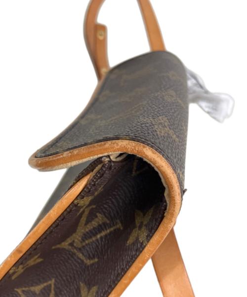 LOUIS VUITTON（ルイ ヴィトン）LOUIS VUITTON (ルイ ヴィトン) ウエストポーチ ブラウン サイズ:下記参照の古着・服飾アイテム