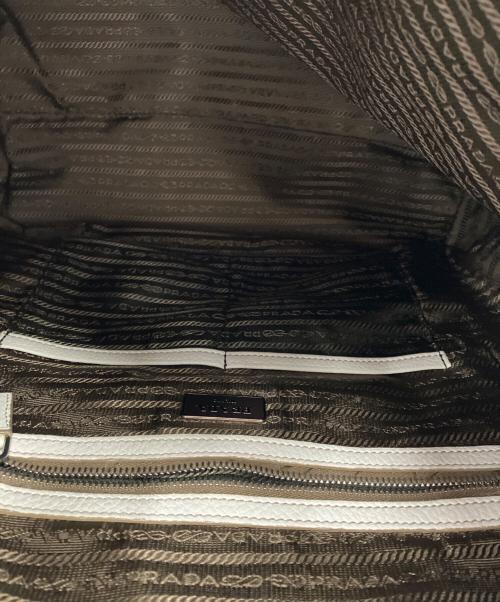 PRADA（プラダ）PRADA (プラダ) セミショルダーバッグ ライトベージュの古着・服飾アイテム