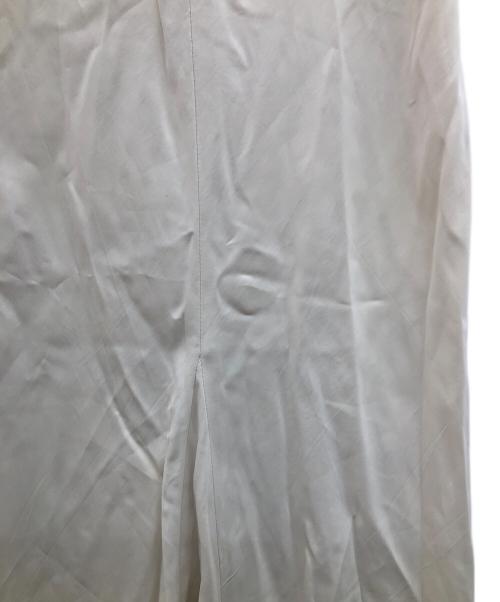 BEARDSLEY（ビアズリー）BEARDSLEY (ビアズリー) バックテールスカート ホワイト サイズ:Lの古着・服飾アイテム