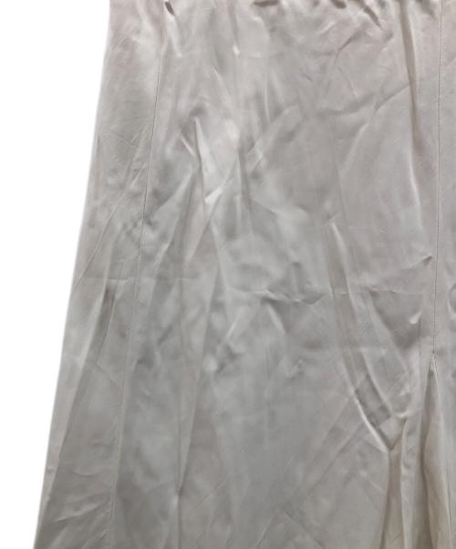 BEARDSLEY（ビアズリー）BEARDSLEY (ビアズリー) バックテールスカート ホワイト サイズ:Lの古着・服飾アイテム